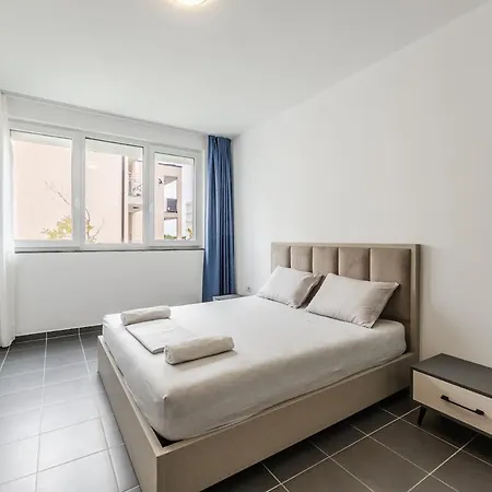 דירה Talea Comfort 1 By Pikhost Lezhë